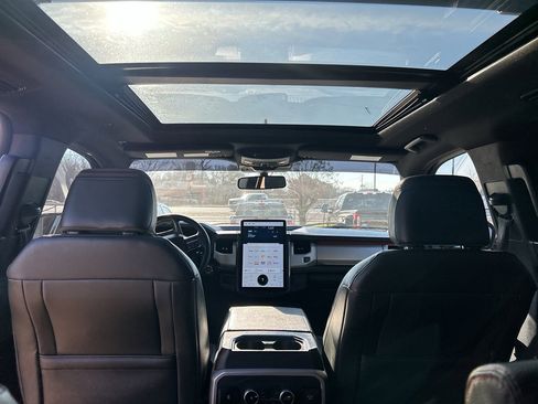 Used 2022 Ford Expedition Timberline image 18