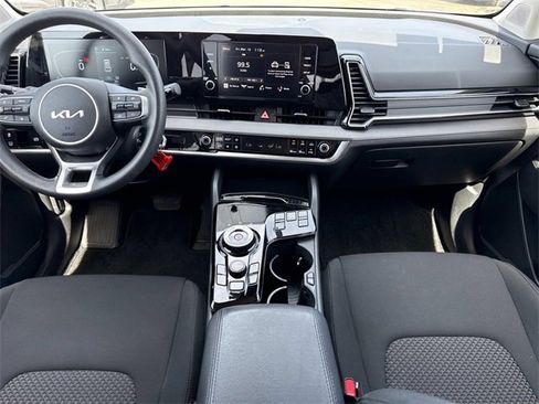 Certified 2023 Kia Sportage LX image 22