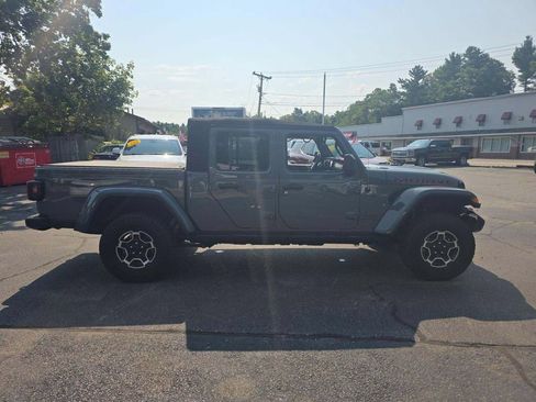 Used 2023 Jeep Gladiator Mojave w/ Cold Weather Group AWD/4WD image 3