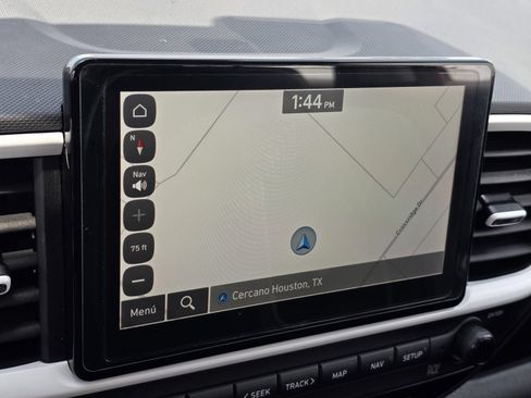 Certified 2024 Hyundai Venue Limited FWD image 21