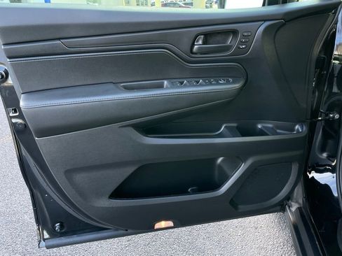Certified 2024 Honda Odyssey EX-L image 24