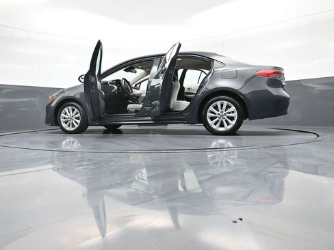 Certified 2023 Toyota Corolla LE image 48