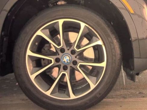 Used 2018 BMW X5 xDrive40e image 15