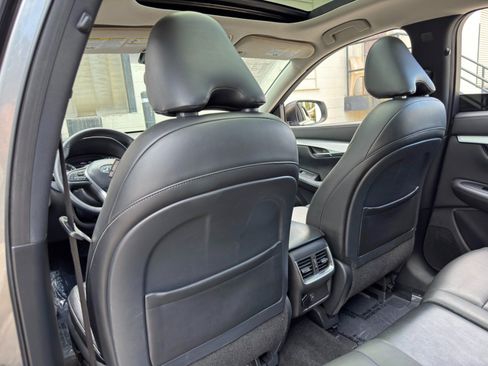 Used 2020 INFINITI QX50 Luxe w/ Navigation Package FWD image 38