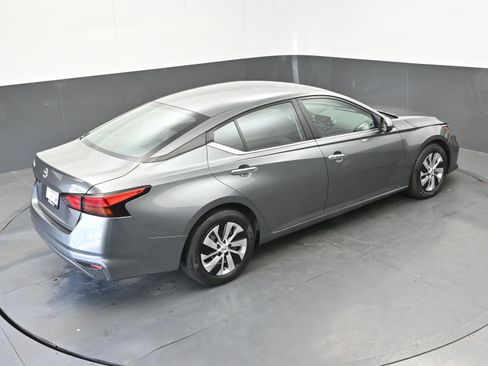 Used 2022 Nissan Altima 2.5 S image 35
