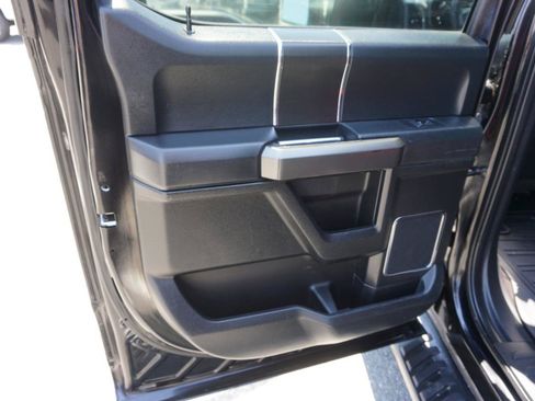 Used 2019 Ford F150 Lariat w/ Equipment Group 502A Luxury AWD/4WD image 14
