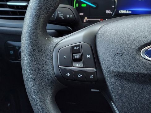 Used 2022 Ford Escape SE image 20