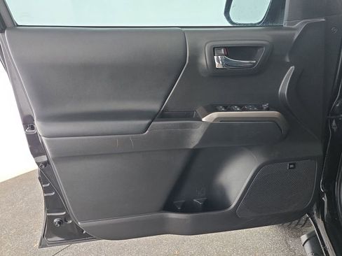 Used 2023 Toyota Tacoma Limited RWD image 28