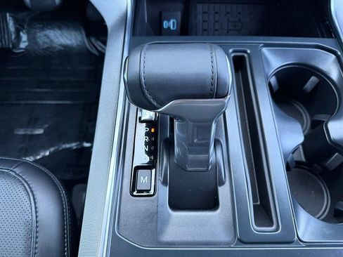 Used 2024 Ford F150 Platinum w/ FX4 Off-Road Package image 31