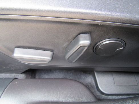 Used 2023 Ford Escape ST-Line w/ Tech Pack #1 AWD/4WD image 10