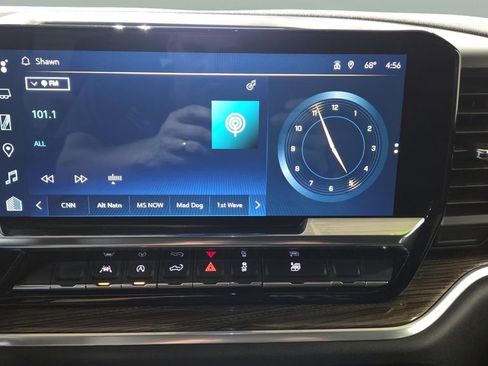 Used 2024 Chevrolet Silverado 1500 LT AWD/4WD image 13