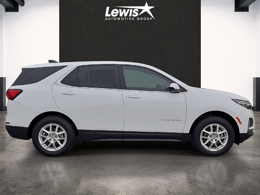Used 2024 Chevrolet Equinox LT AWD/4WD image 5