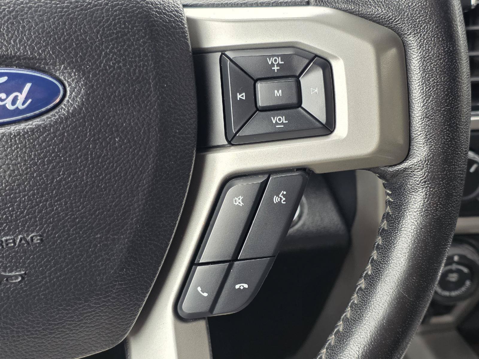 Used 2019 Ford F150 Lariat w/ Equipment Group 502A Luxury AWD/4WD image 12