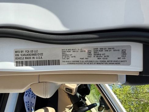 Used 2022 Jeep Grand Cherokee L Limited image 34