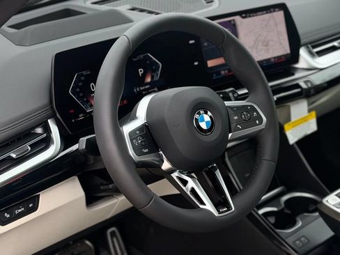 New 2026 BMW X1 xDrive28i w/ Technology Package AWD/4WD image 17