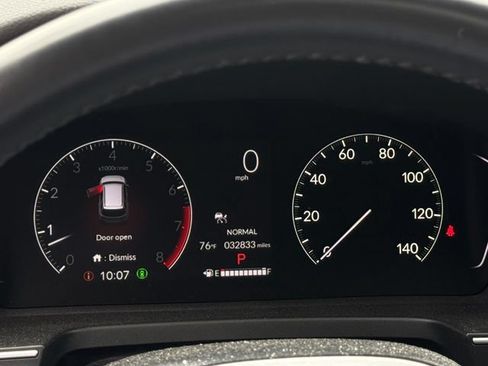 Used 2024 Honda Pilot Touring image 19