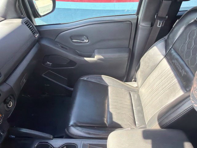 Used 2022 Nissan Frontier Pro-X w/ Pro-X Premium Package RWD image 13