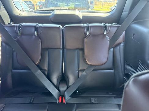 Certified 2022 Ford Explorer Platinum w/ Equipment Group 601A image 29