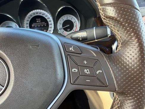 Used 2015 Mercedes-Benz GLK 350 2WD image 14