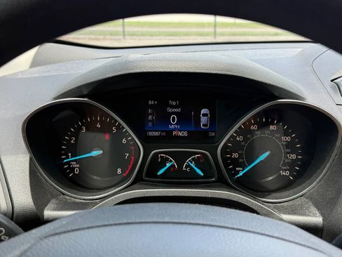 Used 2017 Ford Escape S FWD image 13