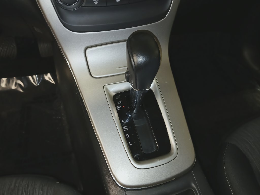 Used 2015 Nissan Sentra SV FWD image 17