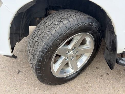 Used 2018 RAM 1500 Express w/ Express Value Package AWD/4WD image 16