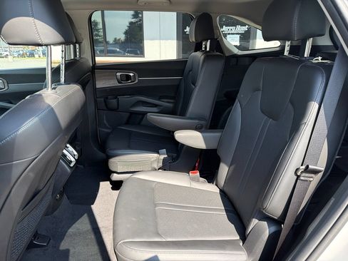 Used 2023 Kia Sorento X-Line EX AWD/4WD image 6