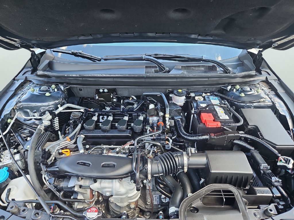Certified 2024 Honda Accord EX image 31
