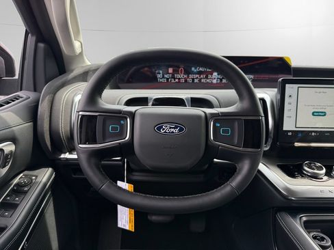 New 2027 Ford Expedition Max Platinum w/ Driver's Package RWD image 12