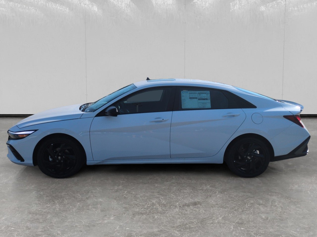New 2026 Hyundai Elantra SEL Sport FWD image 4