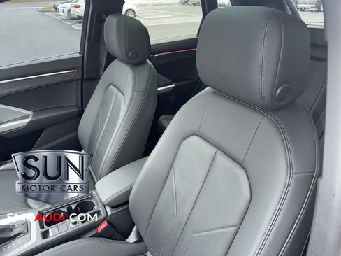 Certified 2022 Audi Q3 2.0T Premium Plus w/ Premium Plus Package image 24