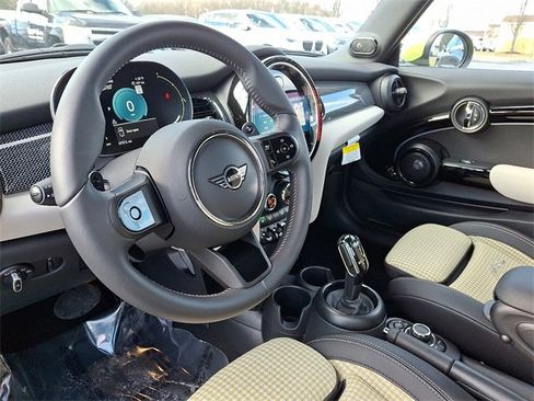 Certified 2023 MINI Cooper S image 15