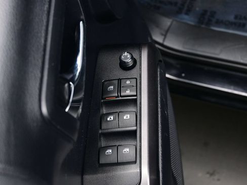 Used 2020 Toyota Tacoma TRD Sport RWD image 10