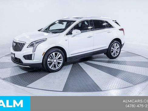 Used 2024 Cadillac XT5 Premium Luxury AWD/4WD image 3