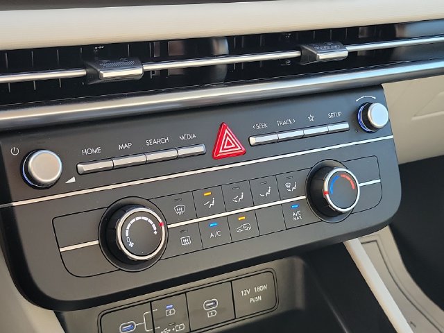 Certified 2026 Hyundai Tucson SE AWD/4WD image 19