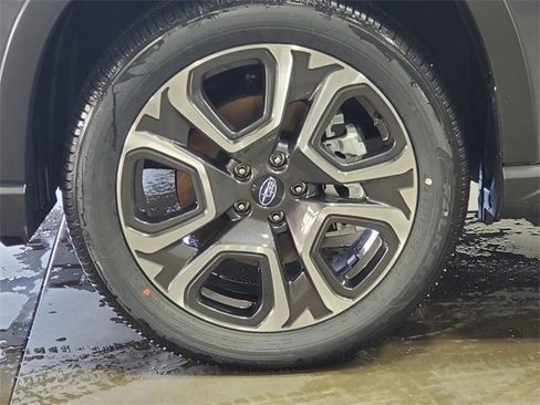 New 2026 Subaru Ascent Limited image 9