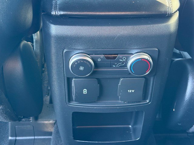 Used 2020 Ford Explorer XLT AWD/4WD image 14