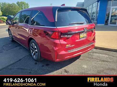 New 2025 Honda Odyssey EX-L image 9