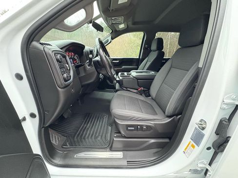 Used 2023 Chevrolet Silverado 2500 LT w/ Convenience Package image 14