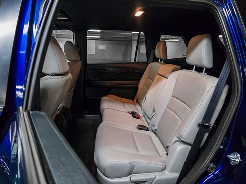 Used 2023 Honda Passport EX-L image 23