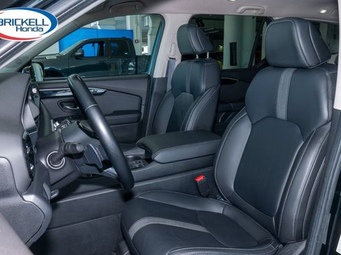Certified 2024 Honda Pilot EX-L image 18