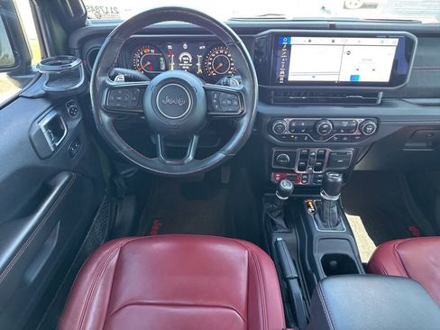 Used 2024 Jeep Wrangler Unlimited Rubicon 392 image 20