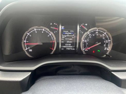Used 2021 Toyota 4Runner Nightshade AWD/4WD image 18