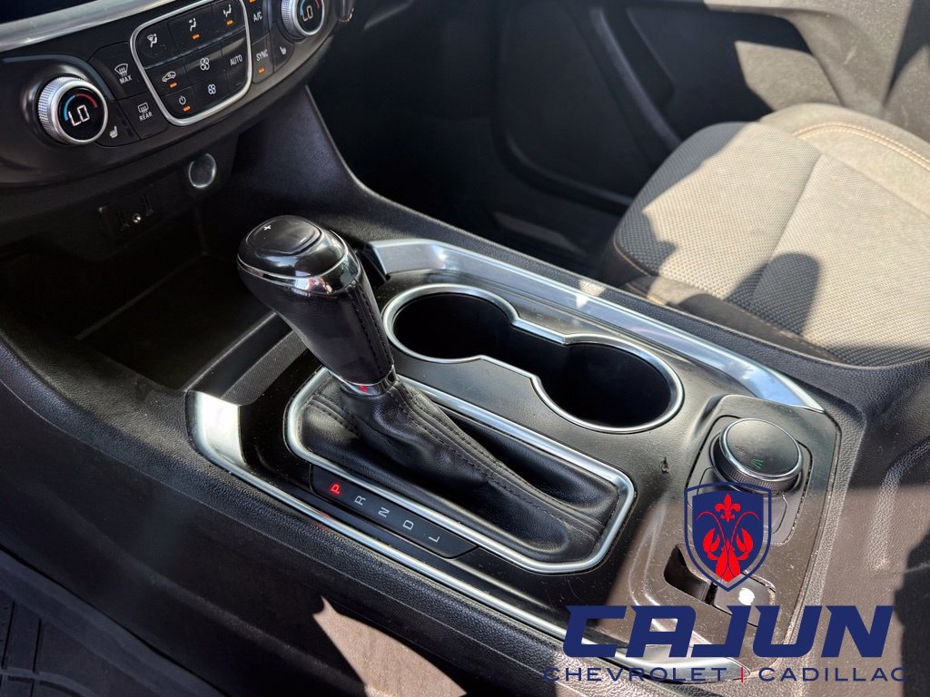Used 2019 Chevrolet Traverse LT FWD image 11