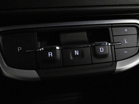 Used 2023 GMC Terrain SLE w/ Driver Convenience Package image 26