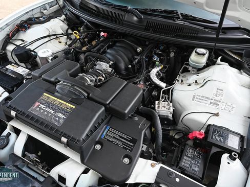 Used 2000 Pontiac Firebird Formula image 10