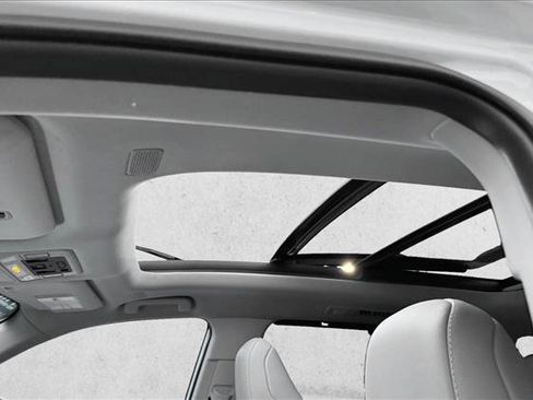 Certified 2025 Toyota Grand Highlander AWD image 11