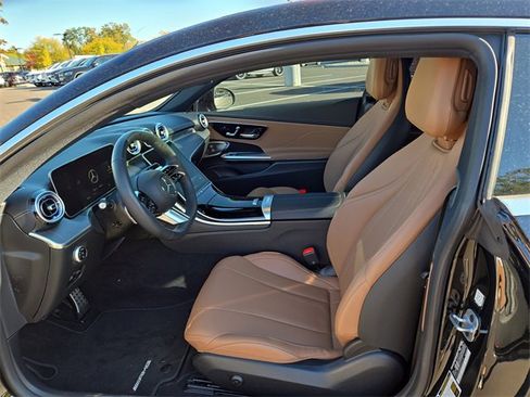 Used 2024 Mercedes-Benz CLE 450 4MATIC Coupe image 21