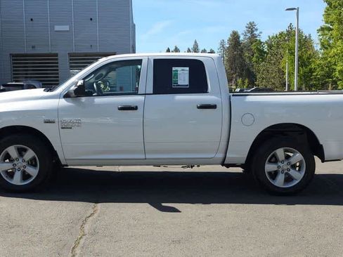 Used 2023 RAM 1500 Classic SLT AWD/4WD image 5