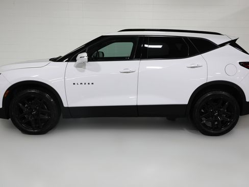 Certified 2022 Chevrolet Blazer LT w/ Sound & Technology Package image 4